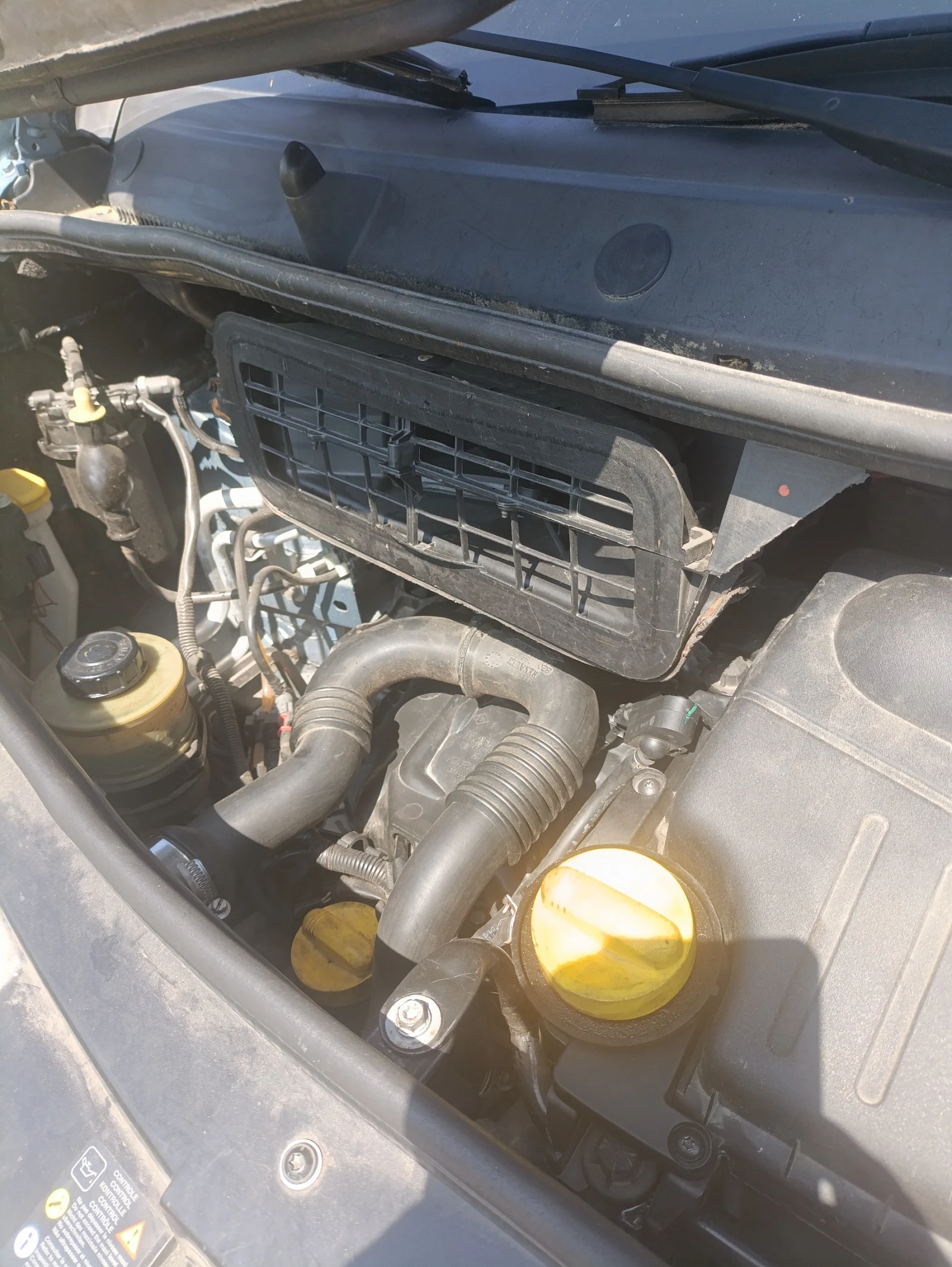 Opel Vivaro 2000 - изображение 8