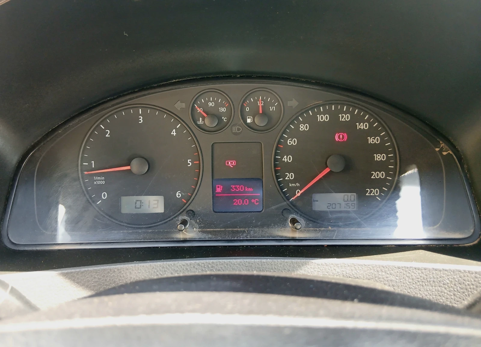 VW T5 2.5 131 к.с. 5+ 1 места климатик, снимка 11 - Бусове и автобуси - 54355722