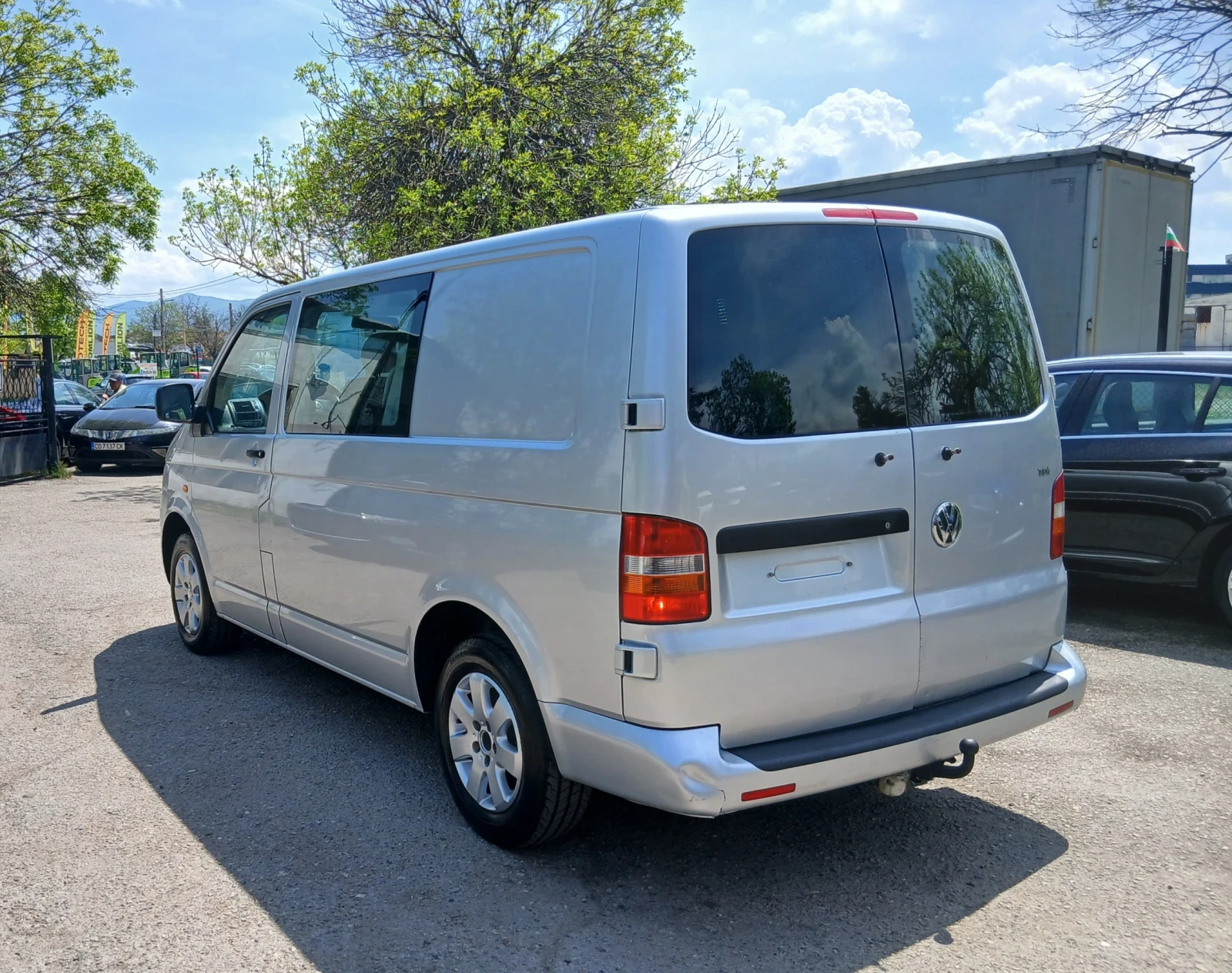VW T5 2.5 131 к.с. 5+ 1 места климатик, снимка 7 - Бусове и автобуси - 54355722