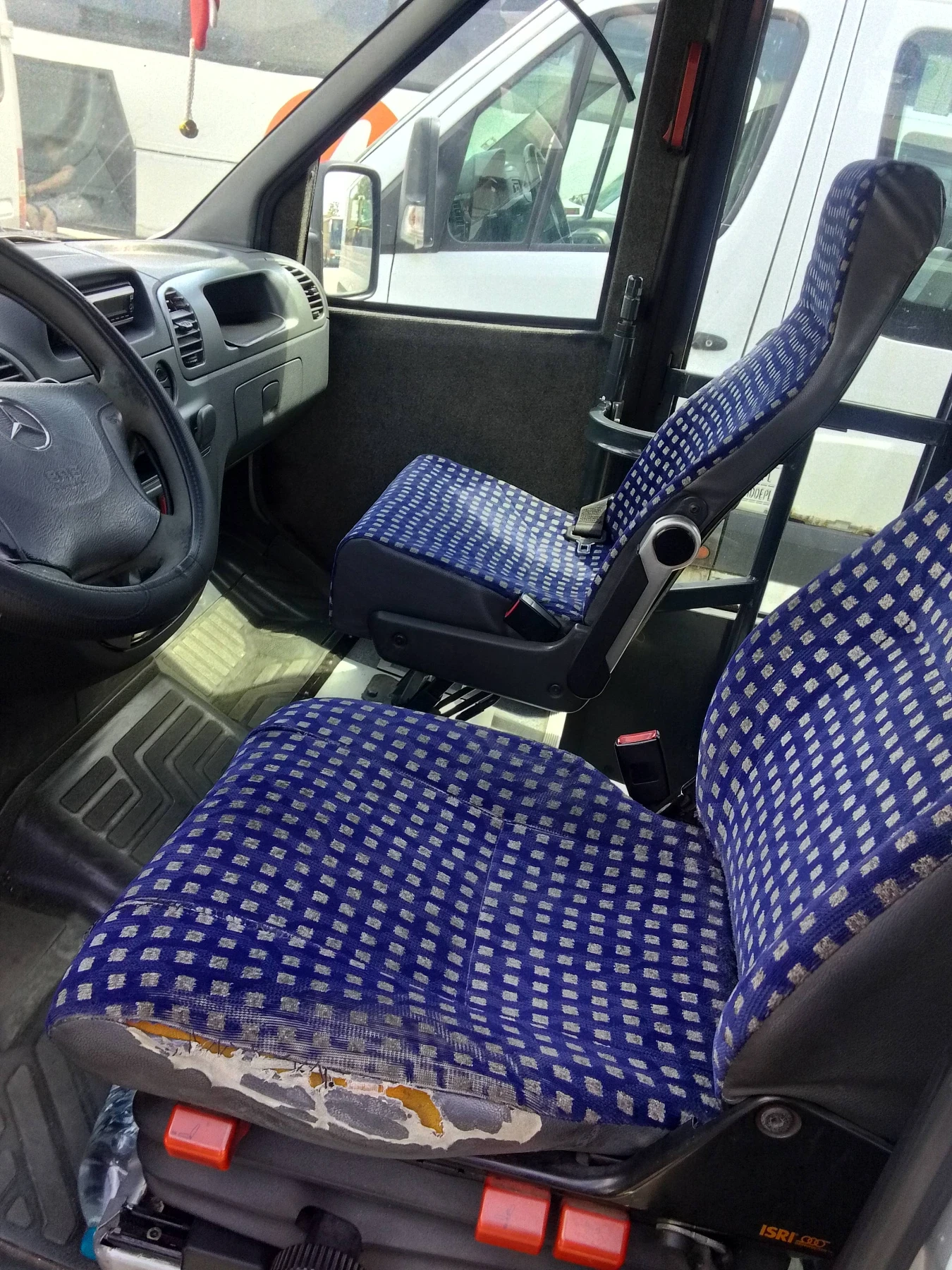 Mercedes-Benz 410 Sprintet , снимка 3 - Бусове и автобуси - 54521916