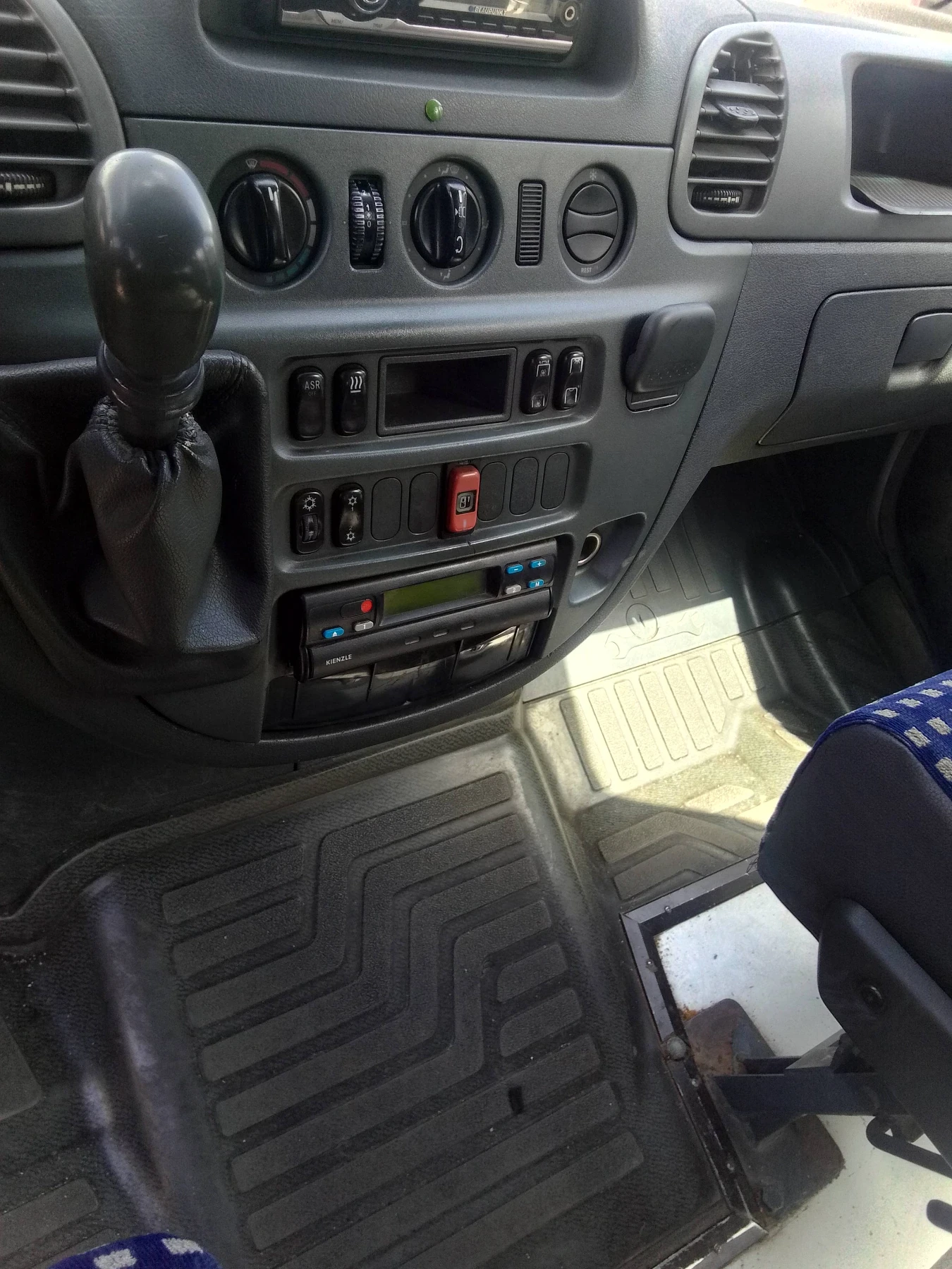 Mercedes-Benz 410 Sprintet , снимка 5 - Бусове и автобуси - 54521916