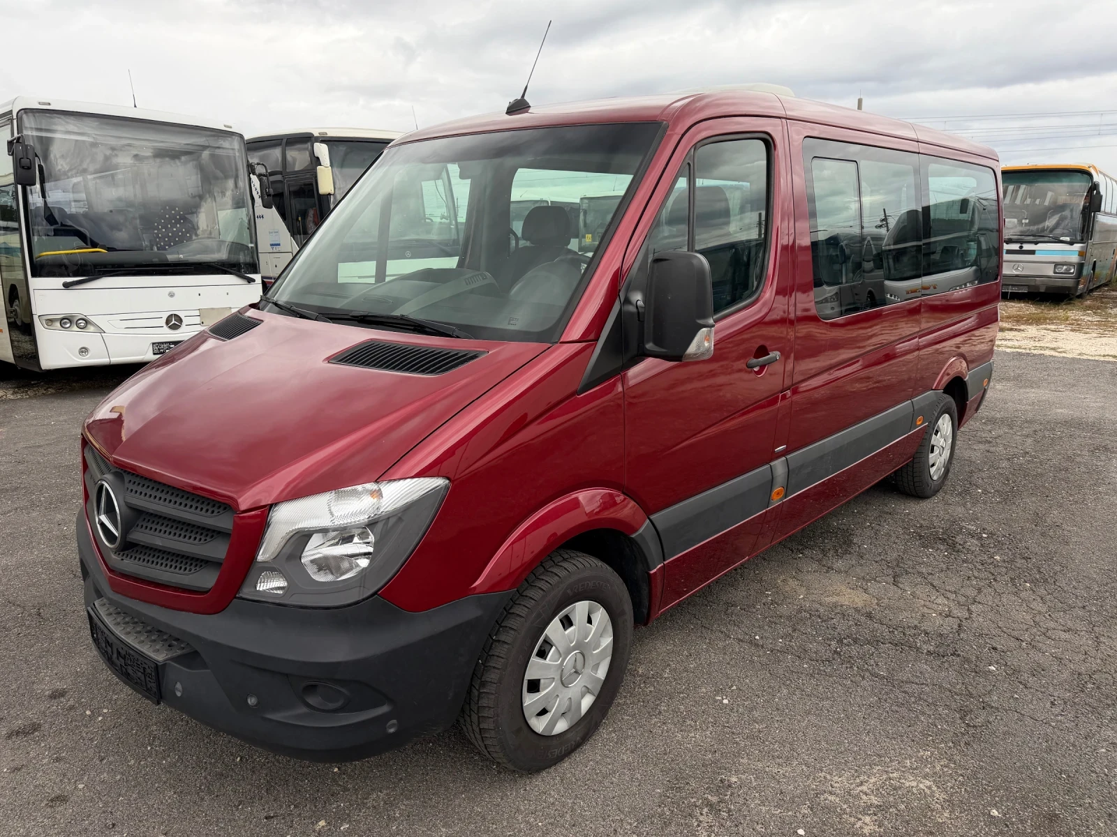 Mercedes-Benz Sprinter 213 2клима facelift, снимка 4 - Бусове и автобуси - 55847702
