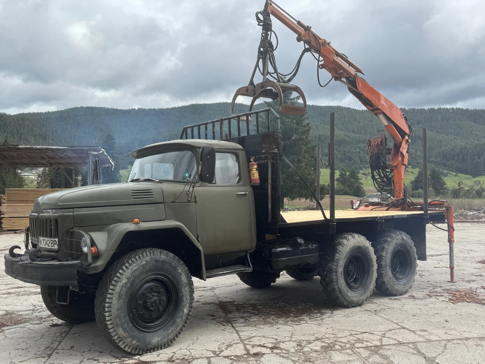 Zil 131 Дизелов мотор с КРАН !!!