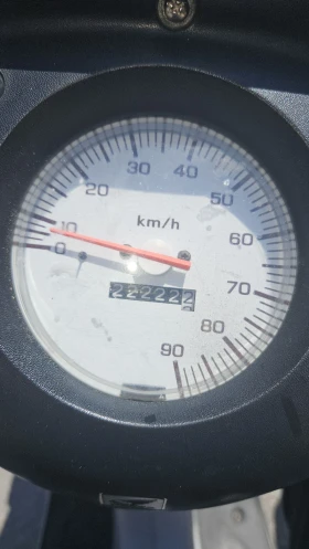 Обява за продажба на Honda X8R-S ~2 200 лв. - изображение 1