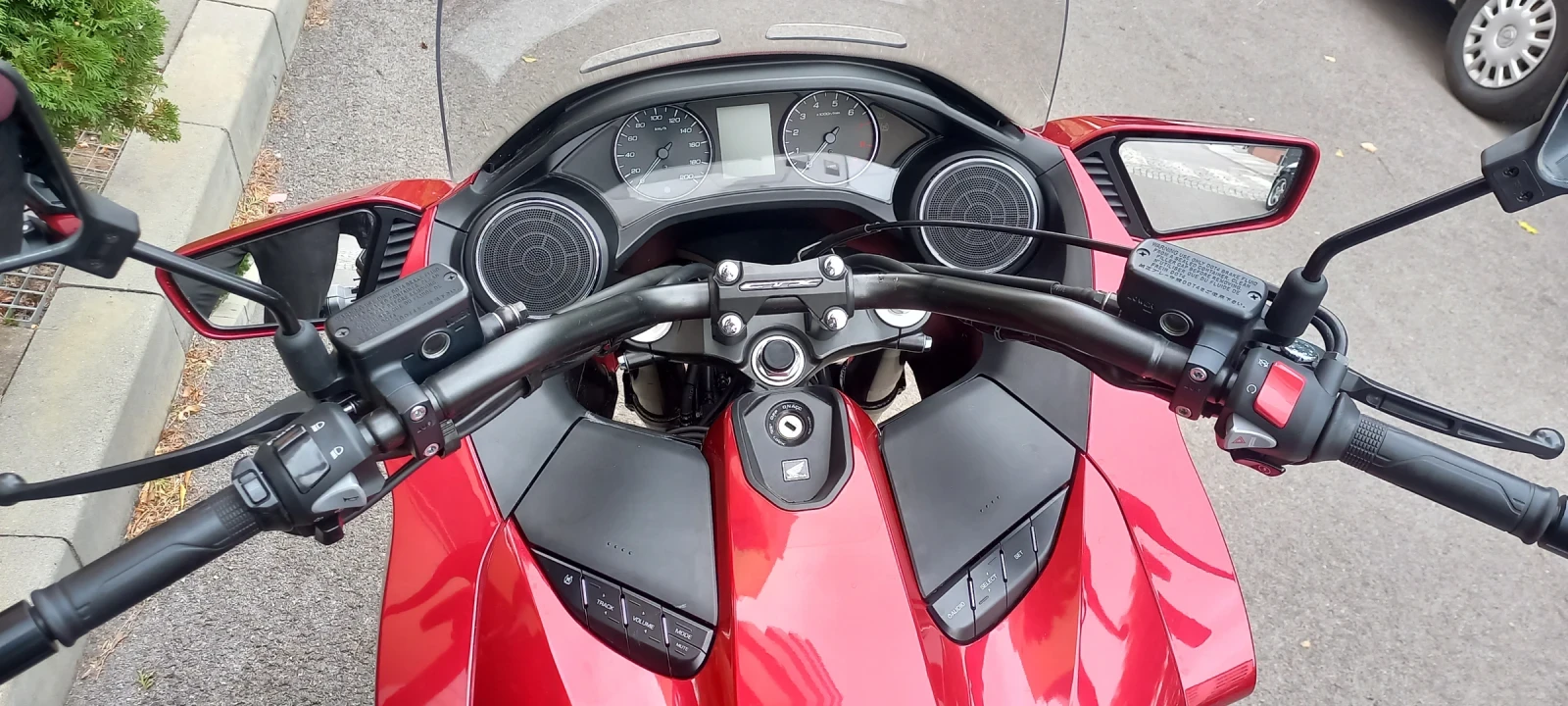 Honda CTX 1300 2018 година 21000 км. - изображение 5