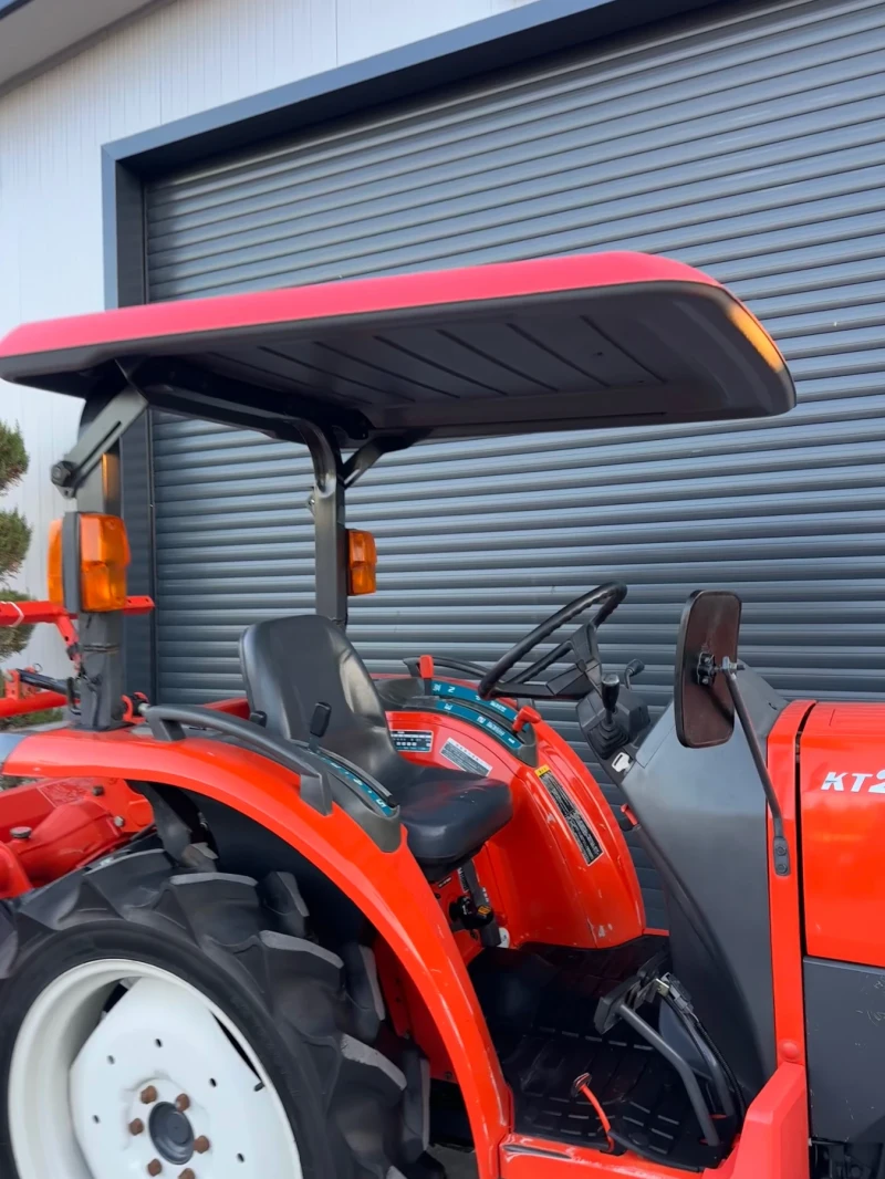 Трактор Kubota КТ210 КАТО НОВ!, снимка 8 - Селскостопанска техника - 52122885
