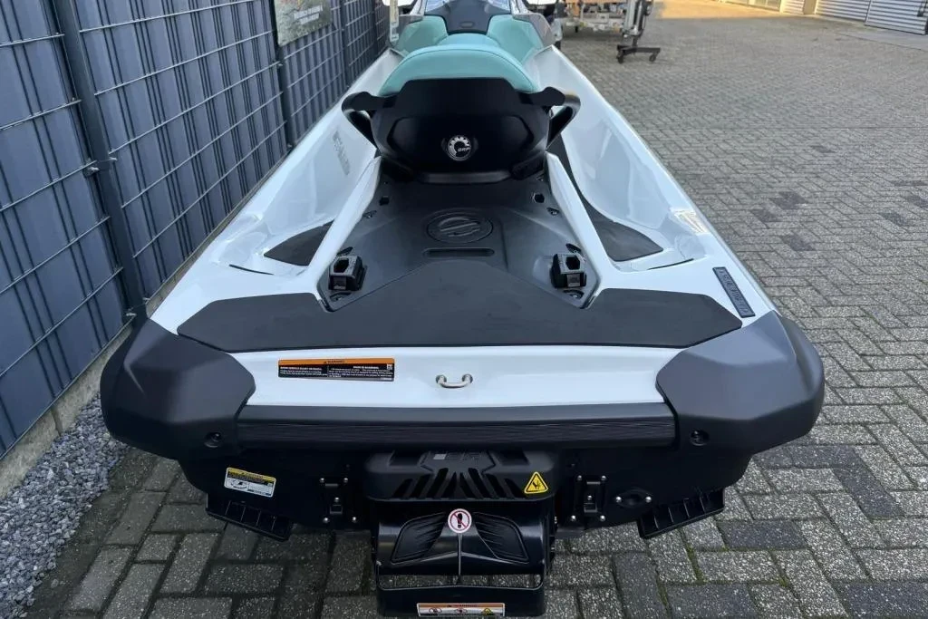 Джет Bombardier Sea Doo GTI 130, снимка 4 - Воден транспорт - 55811726
