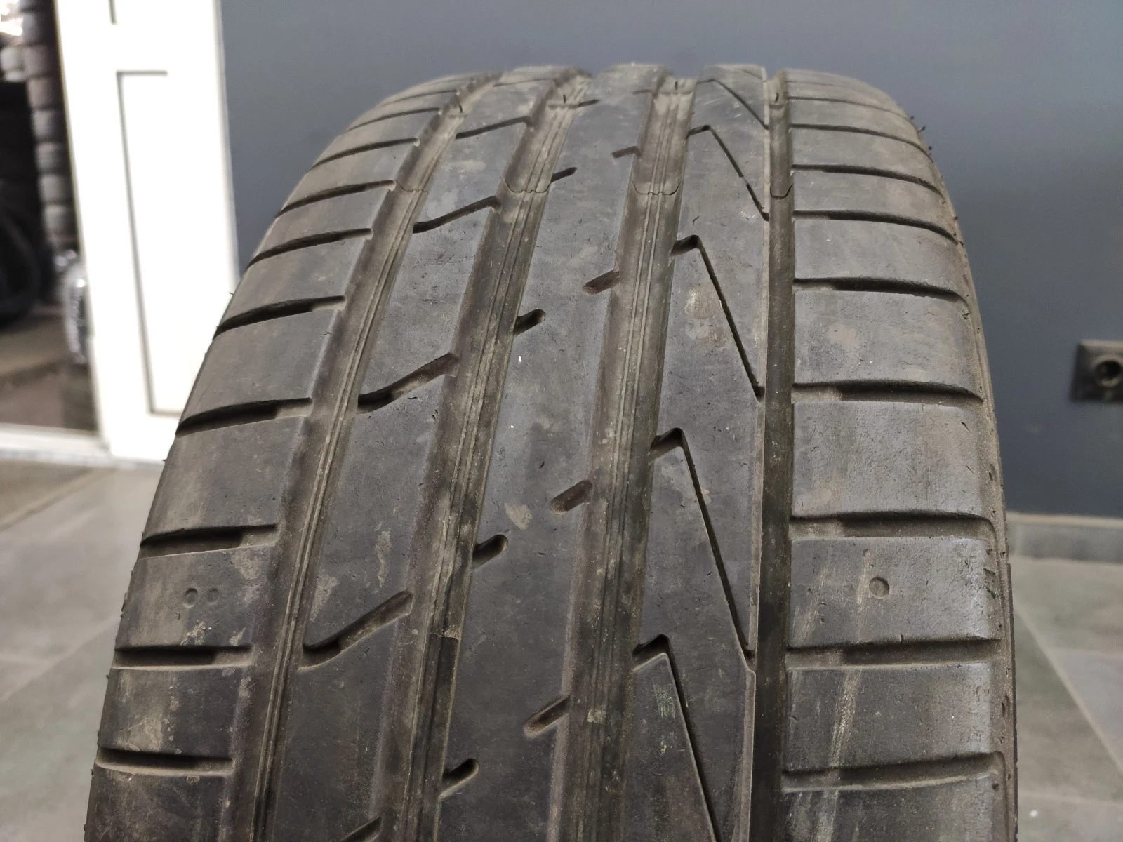  235/45R17 | Mobile.bg   3