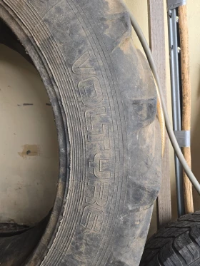 Гуми Всесезонни 110/120R15.5, снимка 2 - Гуми и джанти - 53663877