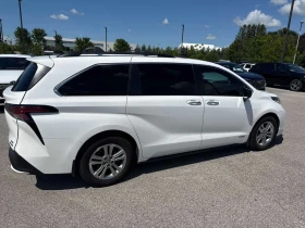 Toyota Sienna * AWD * АВТОКРЕДИТ БЕЗ ПЪРВОНАЧАЛНА ВНОСКА* , снимка 3