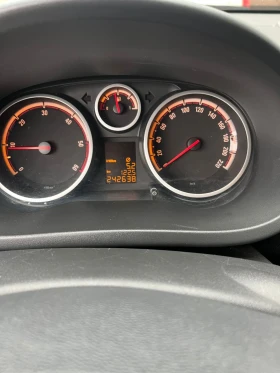 Opel Corsa - 3600 € / 7040.99 лв. - 29546732 8