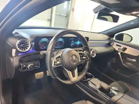 Mercedes-Benz A 250 * AMBIENT* PANORAMA* ПАМЕТ* ПОДГРЕВИ* CARFAX * , снимка 11 - Автомобили и джипове - 53607509
