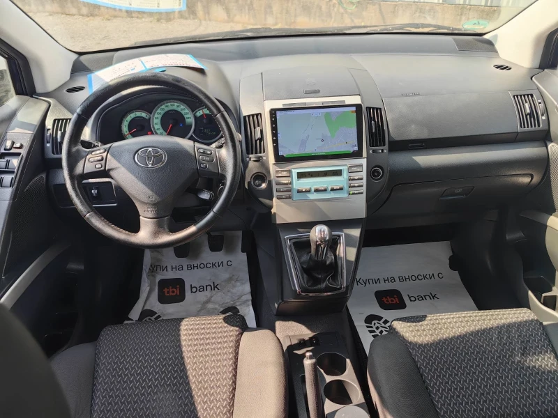 Toyota Corolla verso 1.8i-130к.с* 7места* Навигация* , снимка 8 - Автомобили и джипове - 46942435