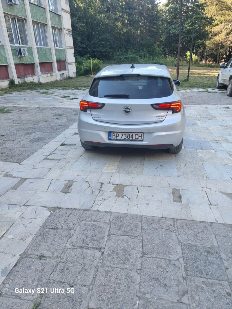 Opel Astra 1.6CDTI, снимка 8 - Автомобили и джипове - 48228126