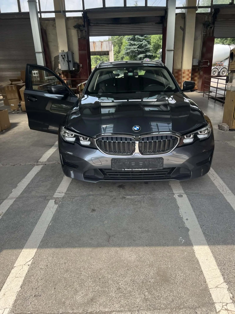BMW 330, снимка 7 - Автомобили и джипове - 52819398
