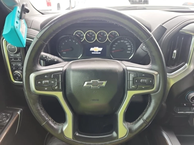 Chevrolet Silverado * LT TRAIL BOSS CREW CAB SHORT BED * CARFAX * , снимка 12 - Автомобили и джипове - 53027608