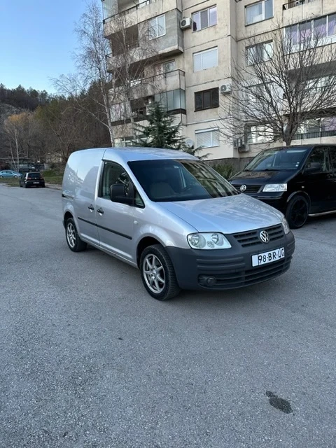 VW Caddy, снимка 2 - Автомобили и джипове - 48104473