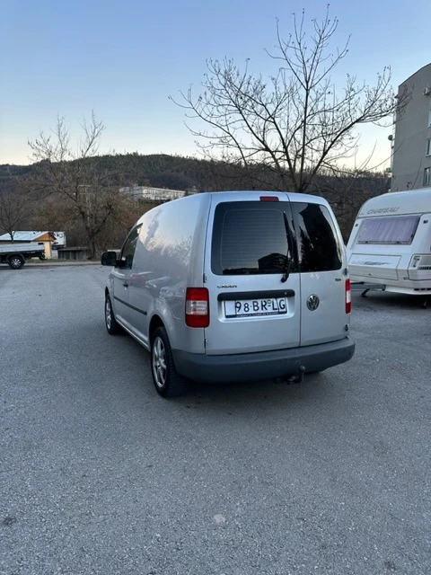 VW Caddy, снимка 5 - Автомобили и джипове - 48104473