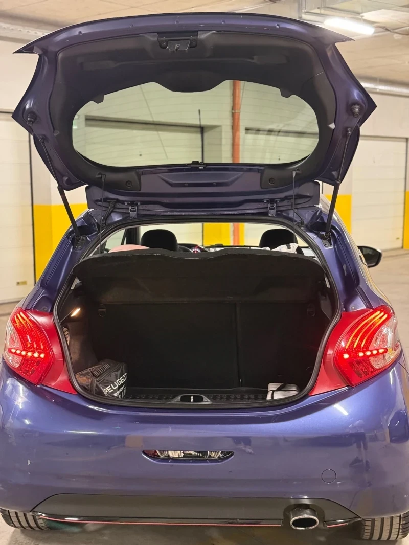 Peugeot 208  - изображение 6