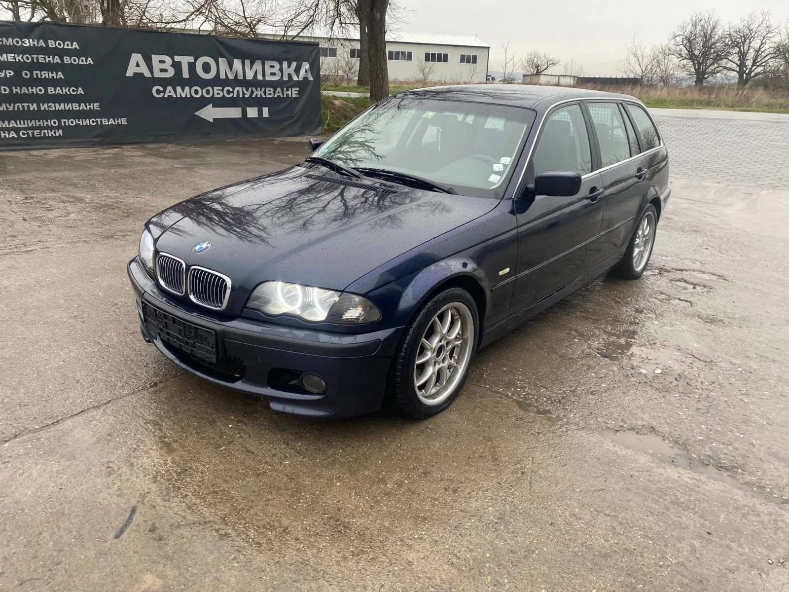 BMW 330 ЦЯЛА ЗА ЧАСТИ!, снимка 1