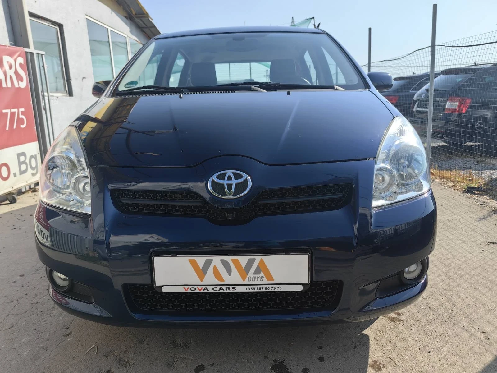 Toyota Corolla verso 1.8i-130к.с* 7места* Навигация*  - изображение 6