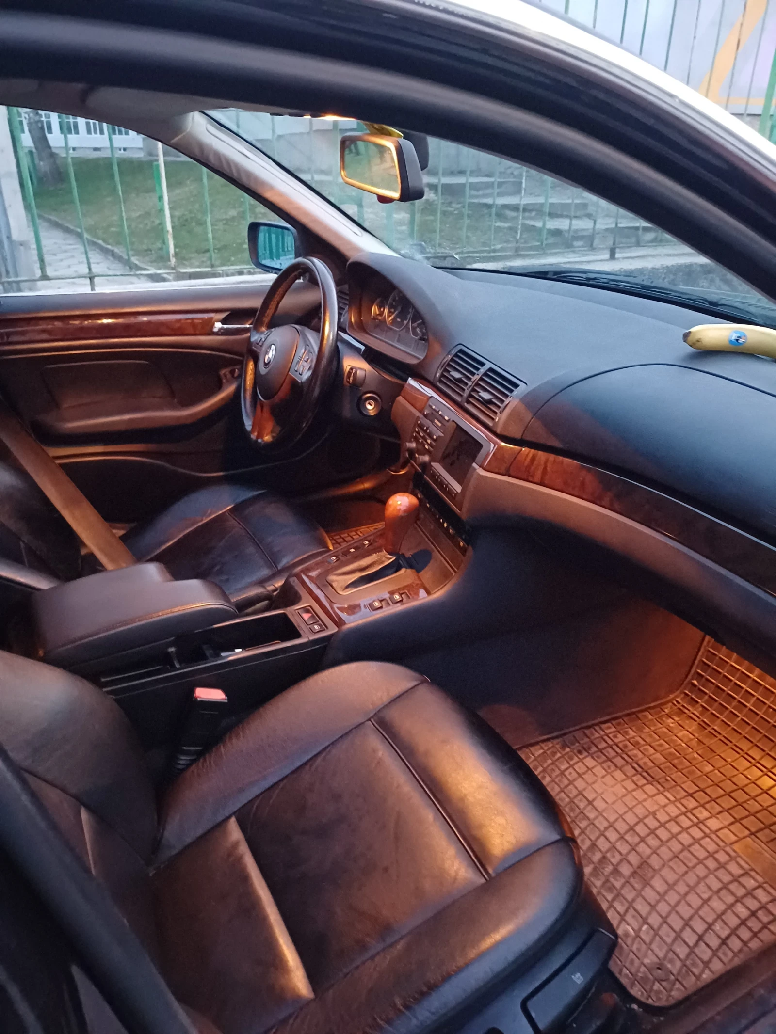 BMW 330  - изображение 6
