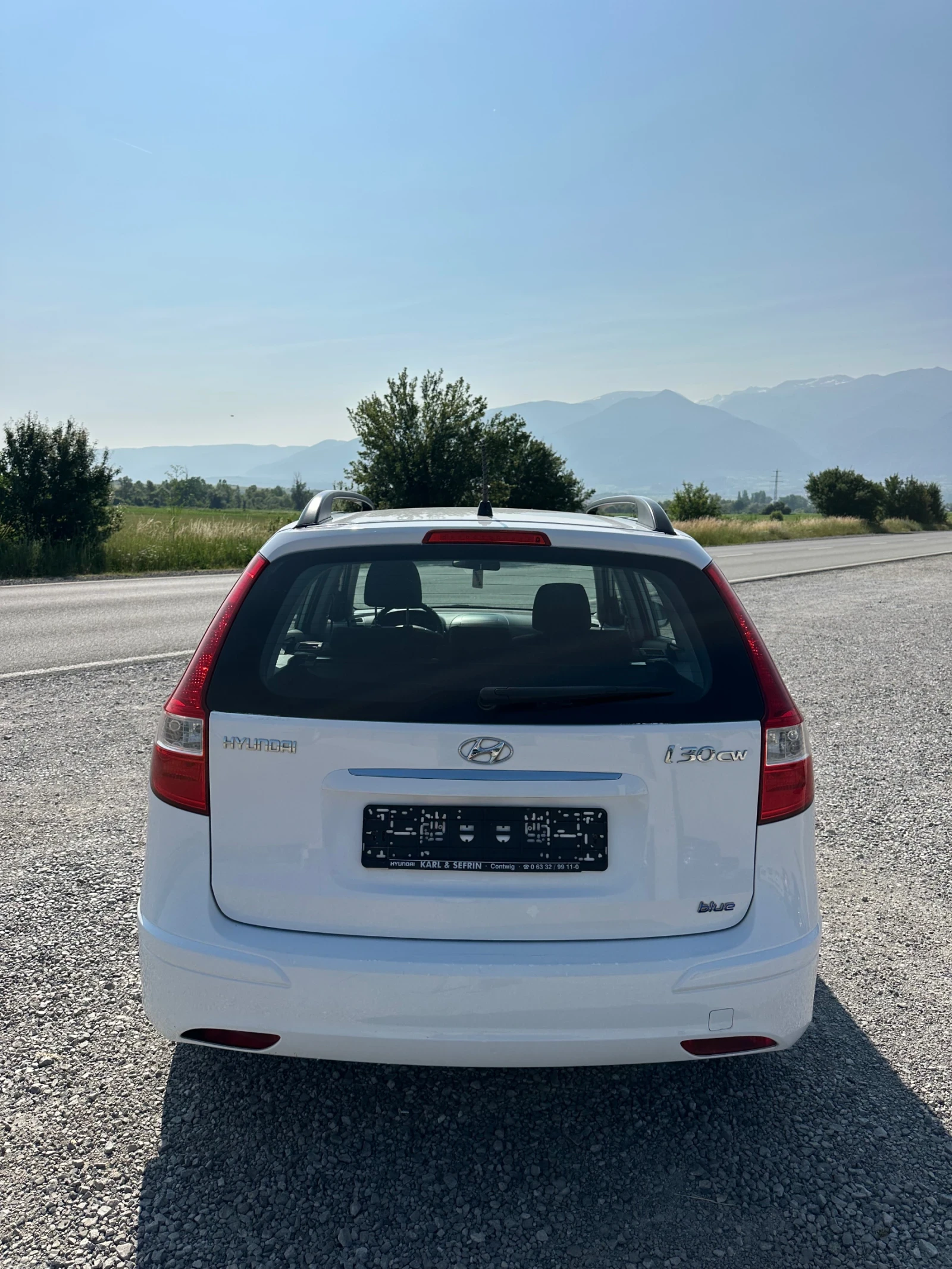 Hyundai I30 CW 1.6D 95кс 6 скорости EURO 5A - изображение 7