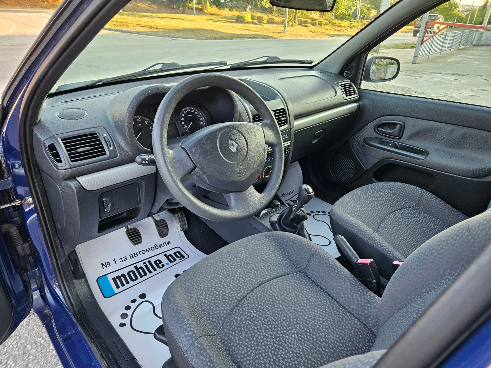 Renault Clio 1.2, 75k.с. - изображение 9