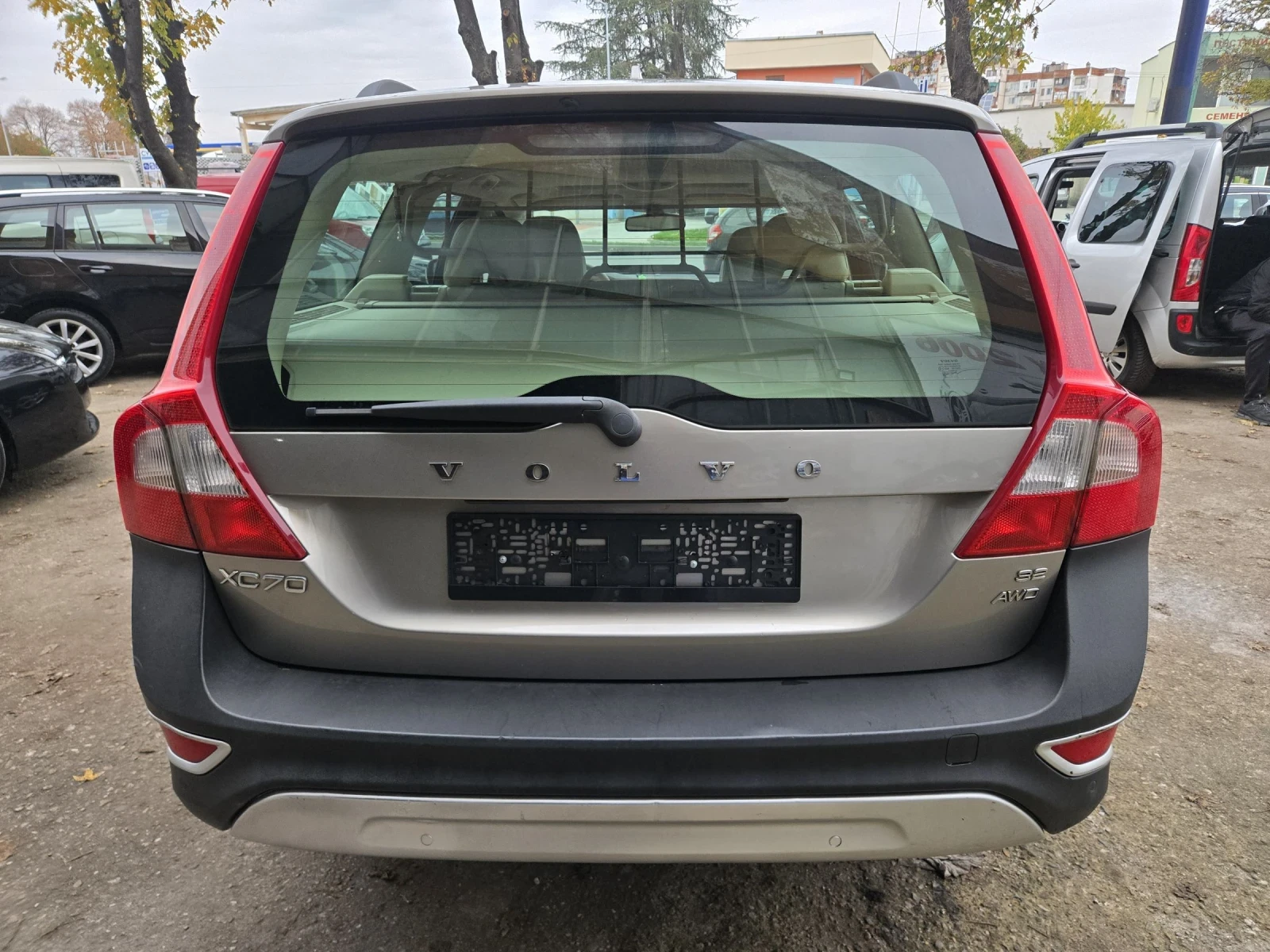 Volvo Xc70 3, 2 бензин 4X4 - изображение 5
