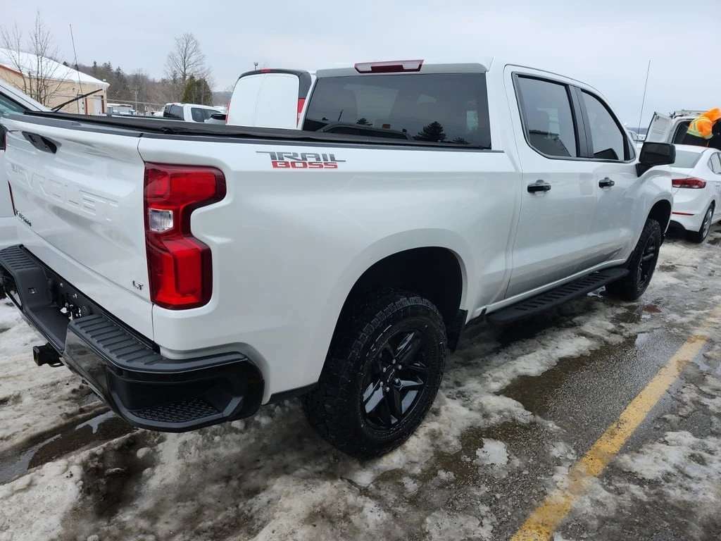 Chevrolet Silverado * LT TRAIL BOSS CREW CAB SHORT BED * CARFAX *  | Mobile.bg � ����������� 3