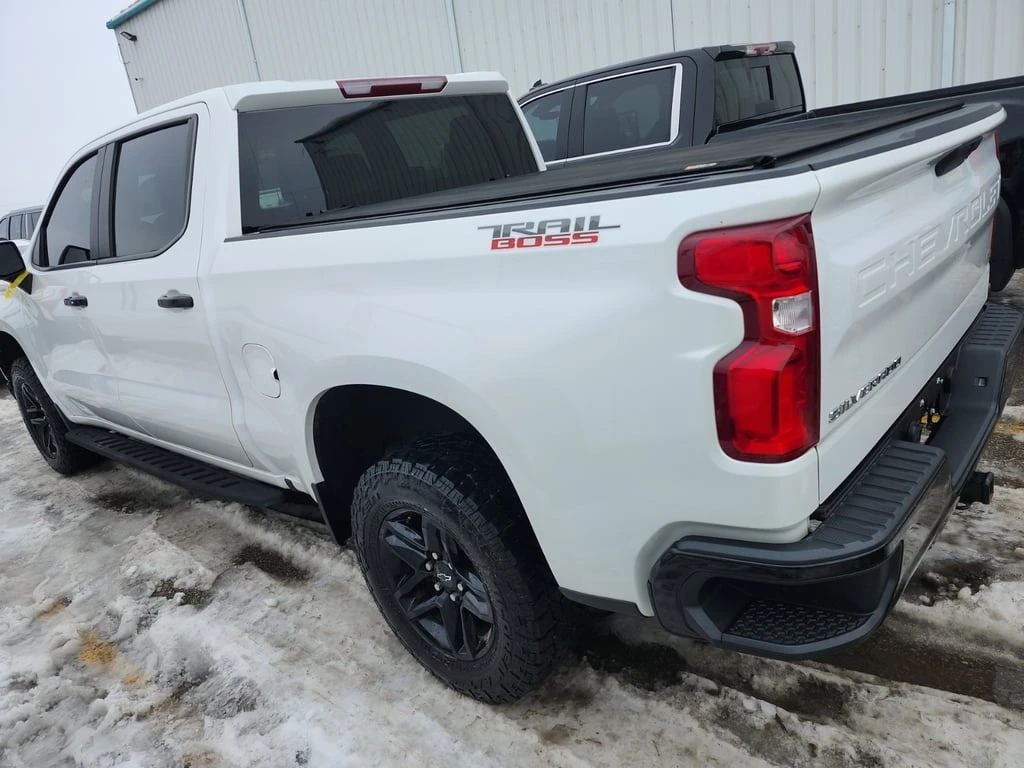 Chevrolet Silverado * LT TRAIL BOSS CREW CAB SHORT BED * CARFAX *  | Mobile.bg � ����������� 4