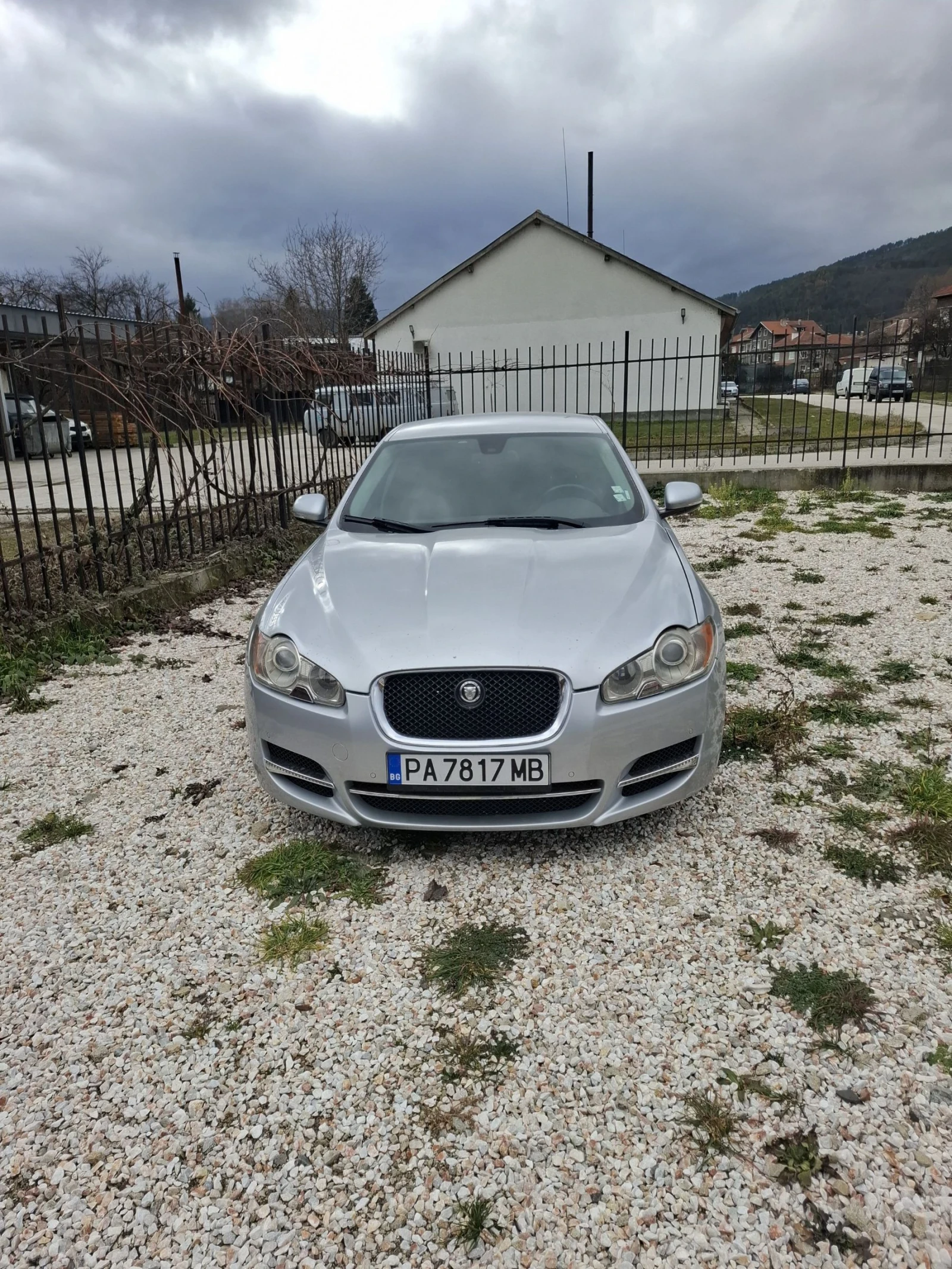 Jaguar Xf 3.0D 275к.с - изображение 3