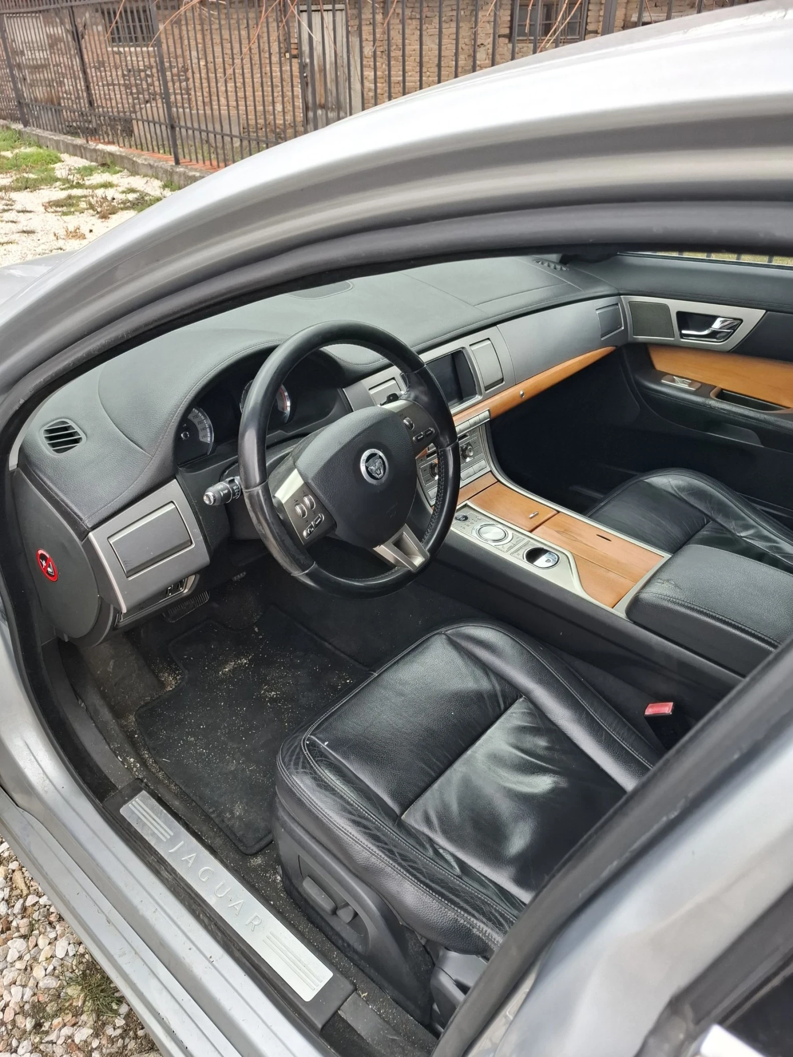 Jaguar Xf 3.0D 275к.с - изображение 8