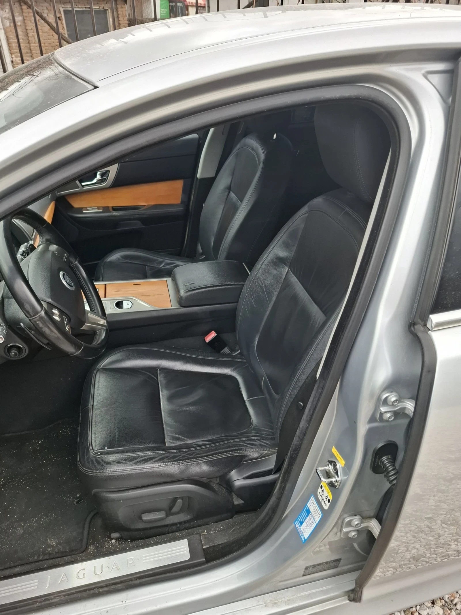 Jaguar Xf 3.0D 275к.с - изображение 9