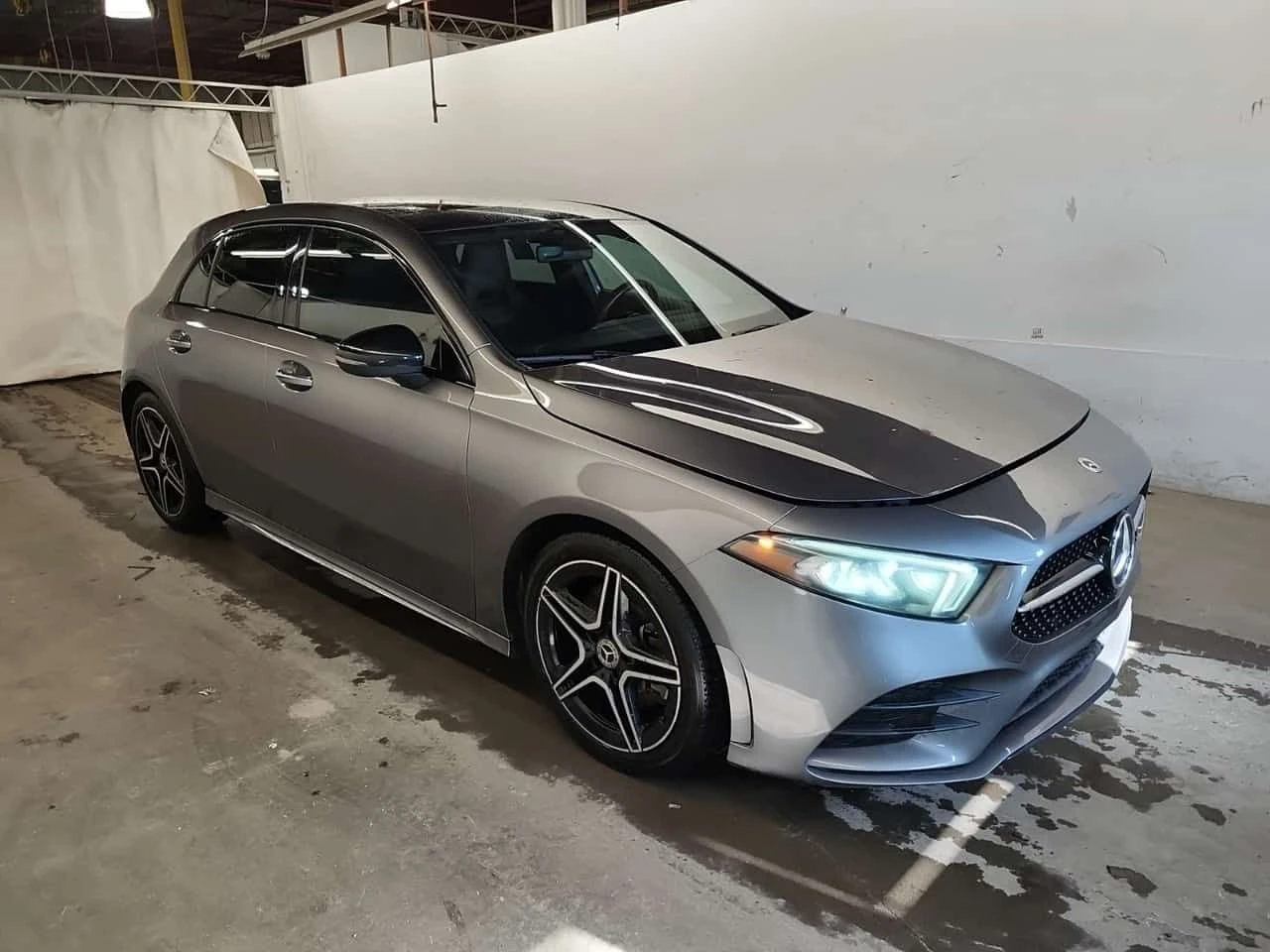 Mercedes-Benz A 250 * AMBIENT* PANORAMA* ПАМЕТ* ПОДГРЕВИ* CARFAX *  - изображение 2