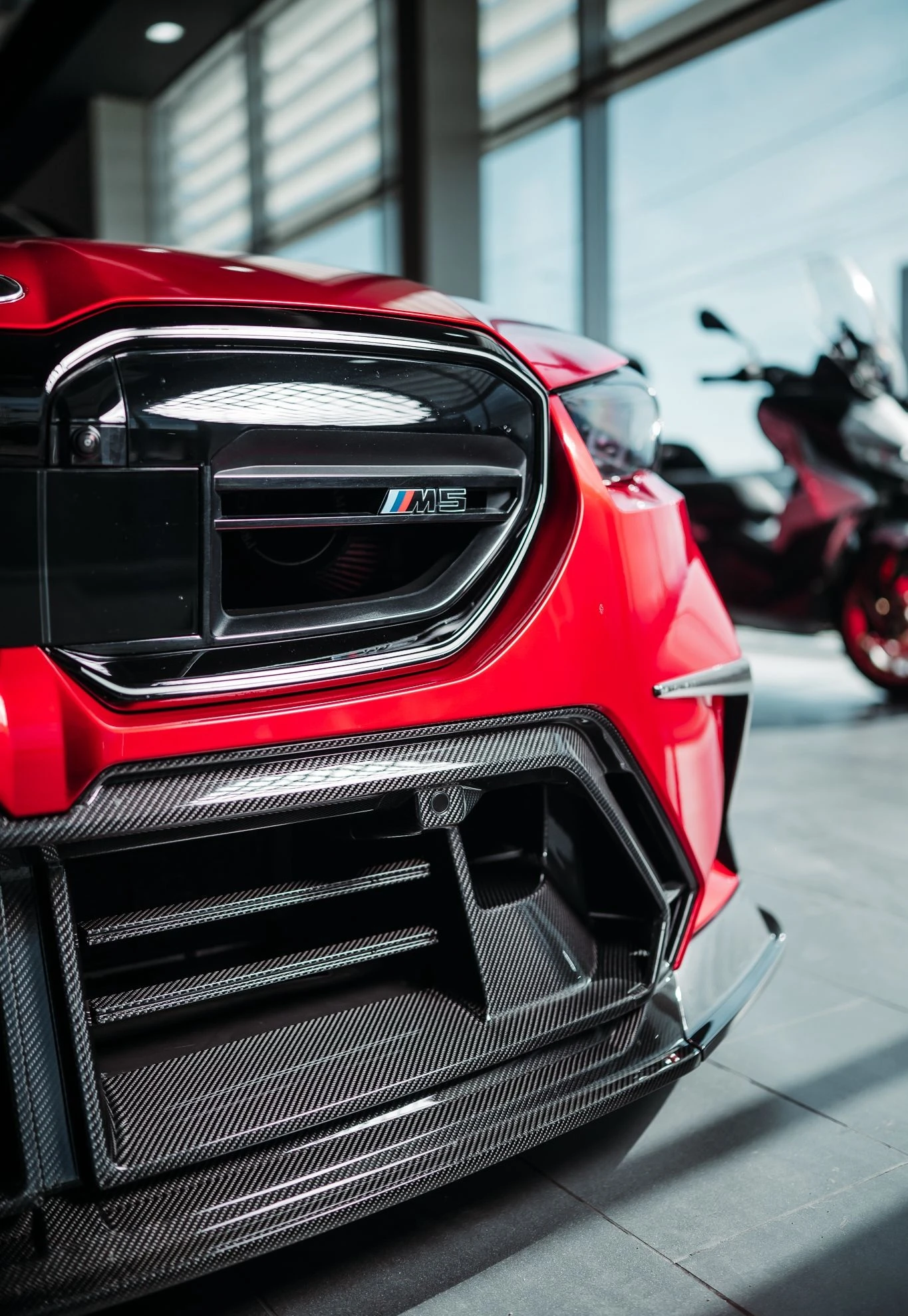 BMW M5 UHK, Carbon Ceramic - изображение 4