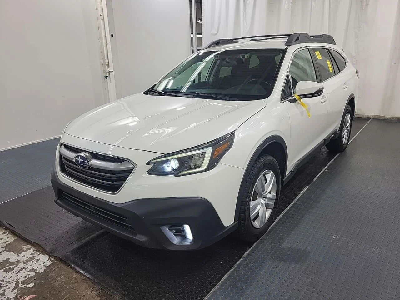 Subaru Outback Convenience| ПОДГРЕВИ| 2 КЛЮЧА| CARFAX| АВТОКРЕДИТ
