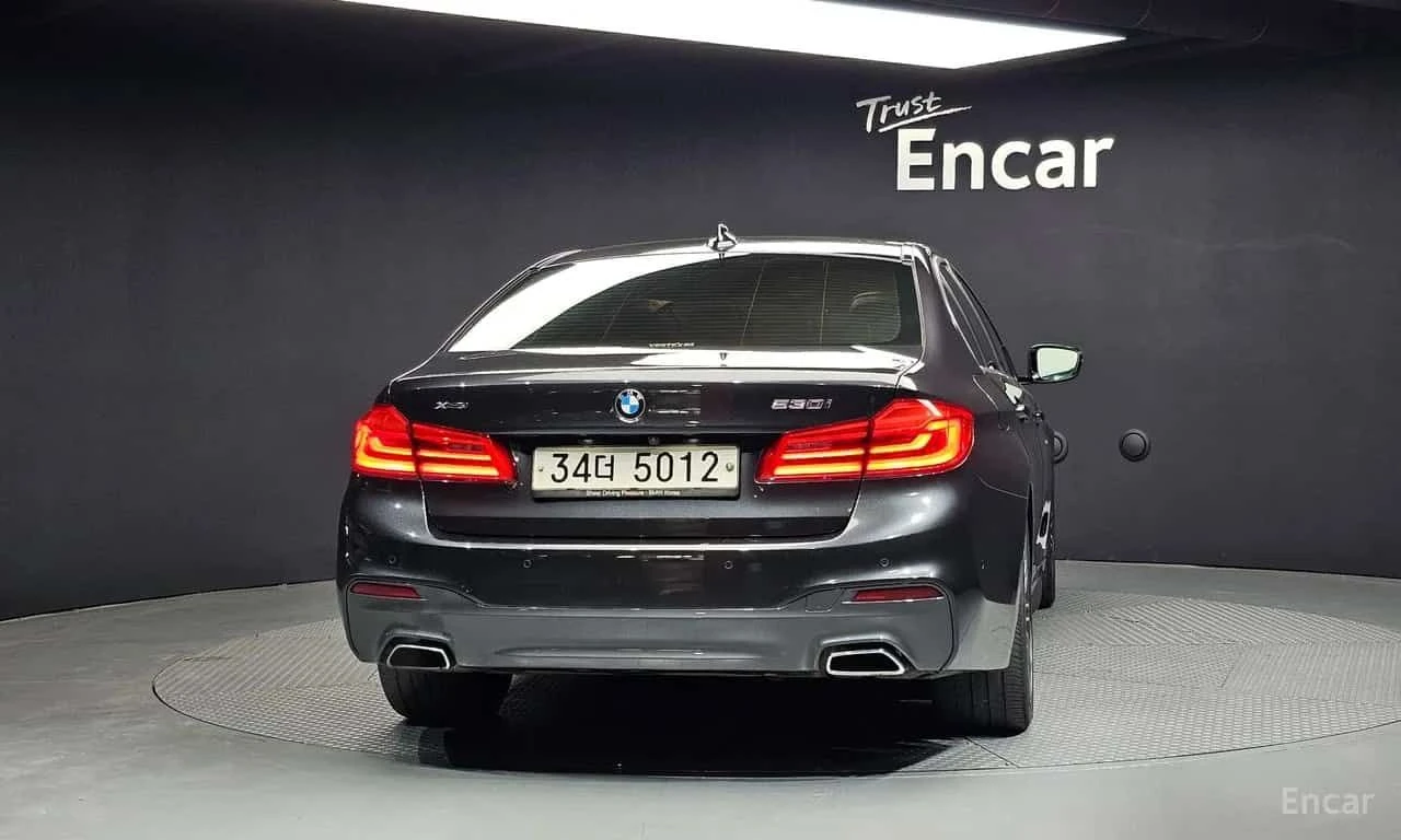 BMW 530 * M Sport Package Plus * КРАЙНА ЦЕНА ДО БГ, снимка 4 - Автомобили и джипове - 55725178