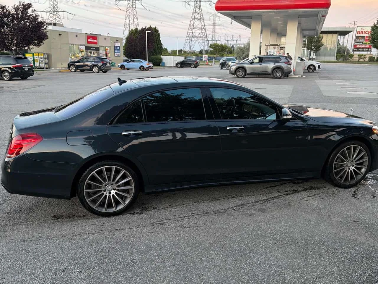 Mercedes-Benz S 550 * CARFAX * CARPLAY * МАСАЖИ * 360 * BURMERSTER, снимка 3 - Автомобили и джипове - 55735155