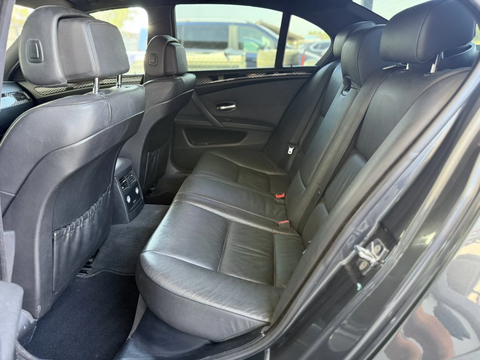 BMW 530, снимка 7 - Автомобили и джипове - 55750804