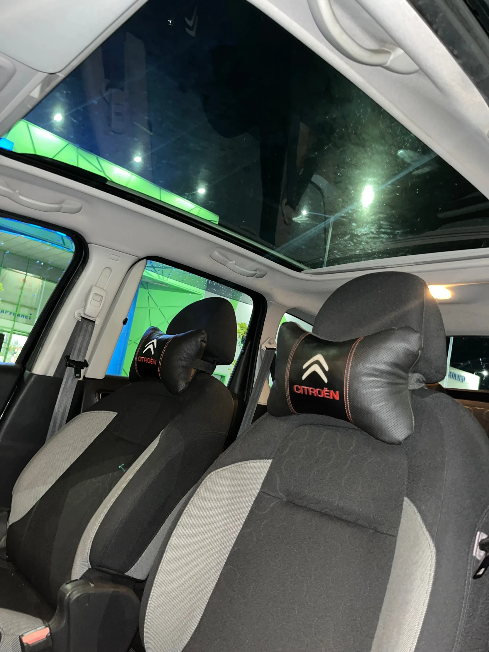 Citroen C3 Picasso, снимка 13 - Автомобили и джипове - 55774199