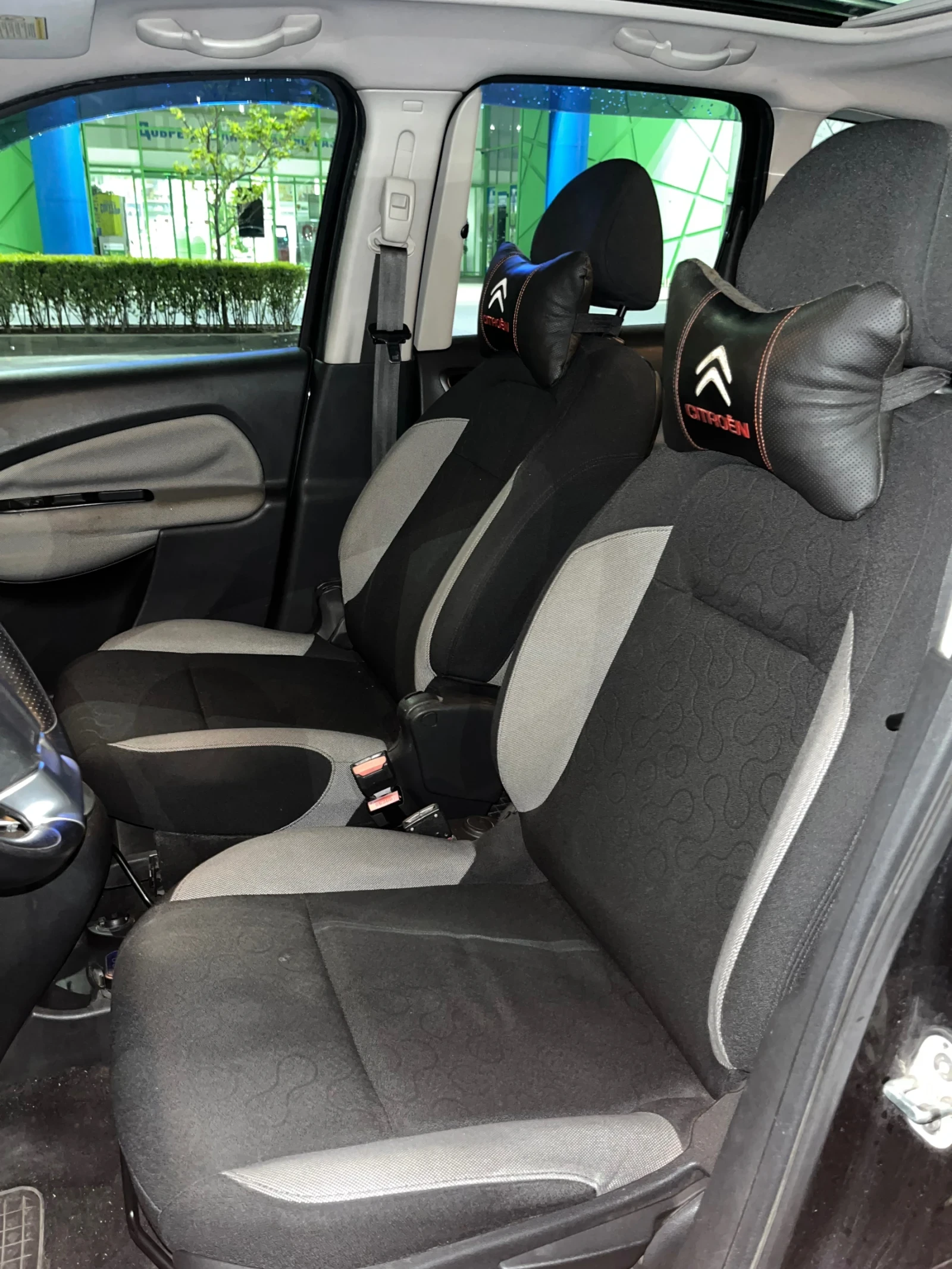 Citroen C3 Picasso, снимка 7 - Автомобили и джипове - 55774199