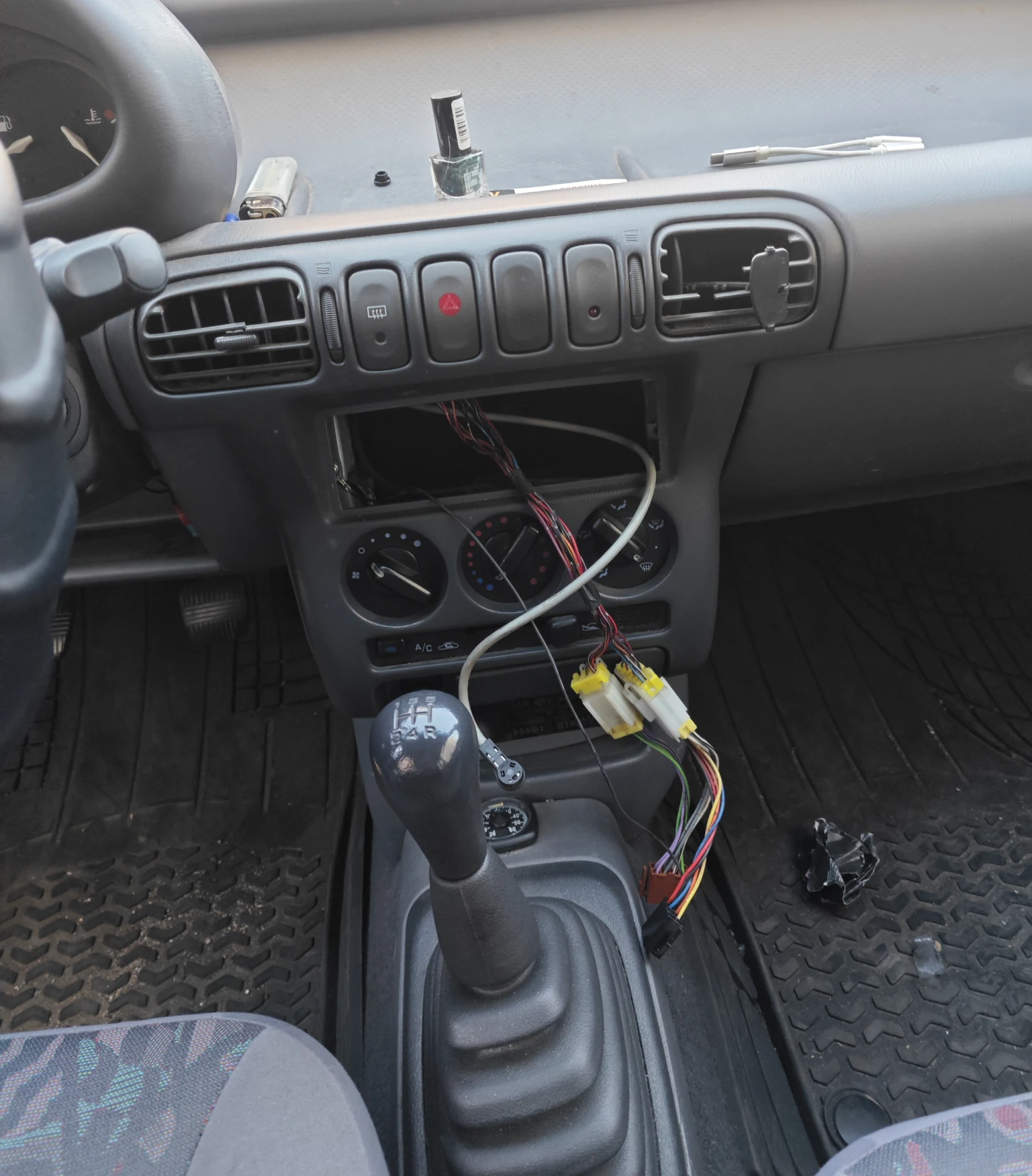 Nissan Micra 1.3 16V | Mobile.bg � ����������� 13