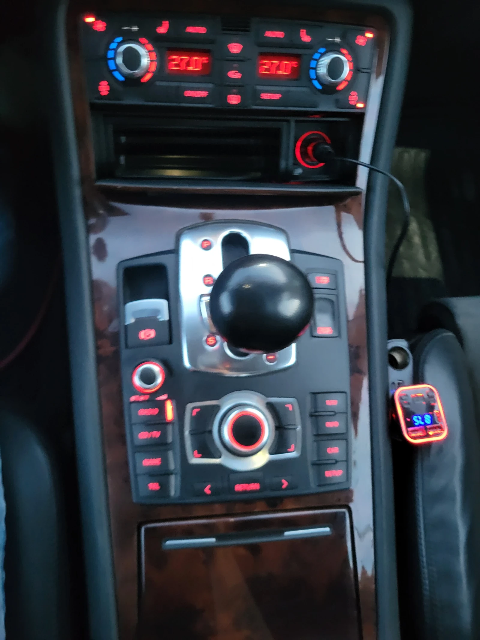 Audi A8, снимка 5 - Автомобили и джипове - 56363477