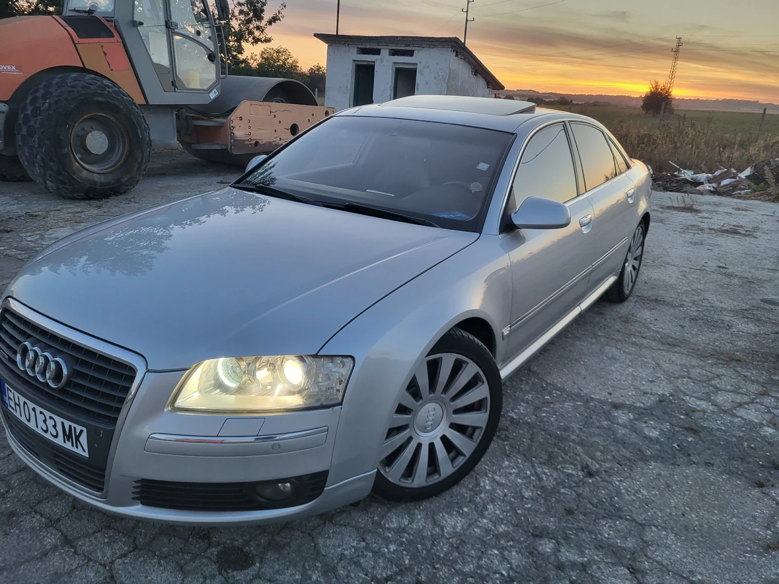 Audi A8, снимка 2 - Автомобили и джипове - 56363477
