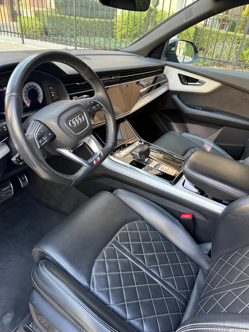 Audi Q8 5.0TDI#3xSLINE#B&O#MATRIX-LASER#PODGREV#OBDUH#PANO, снимка 8 - Автомобили и джипове - 47807655