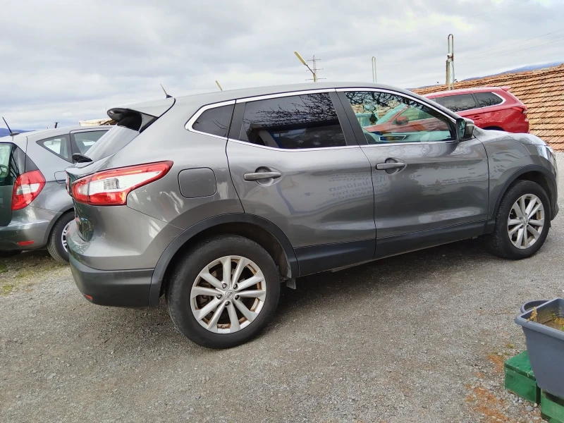 Nissan Qashqai 1.5.D 110ks. 6skorosti , снимка 8 - Автомобили и джипове - 48196357