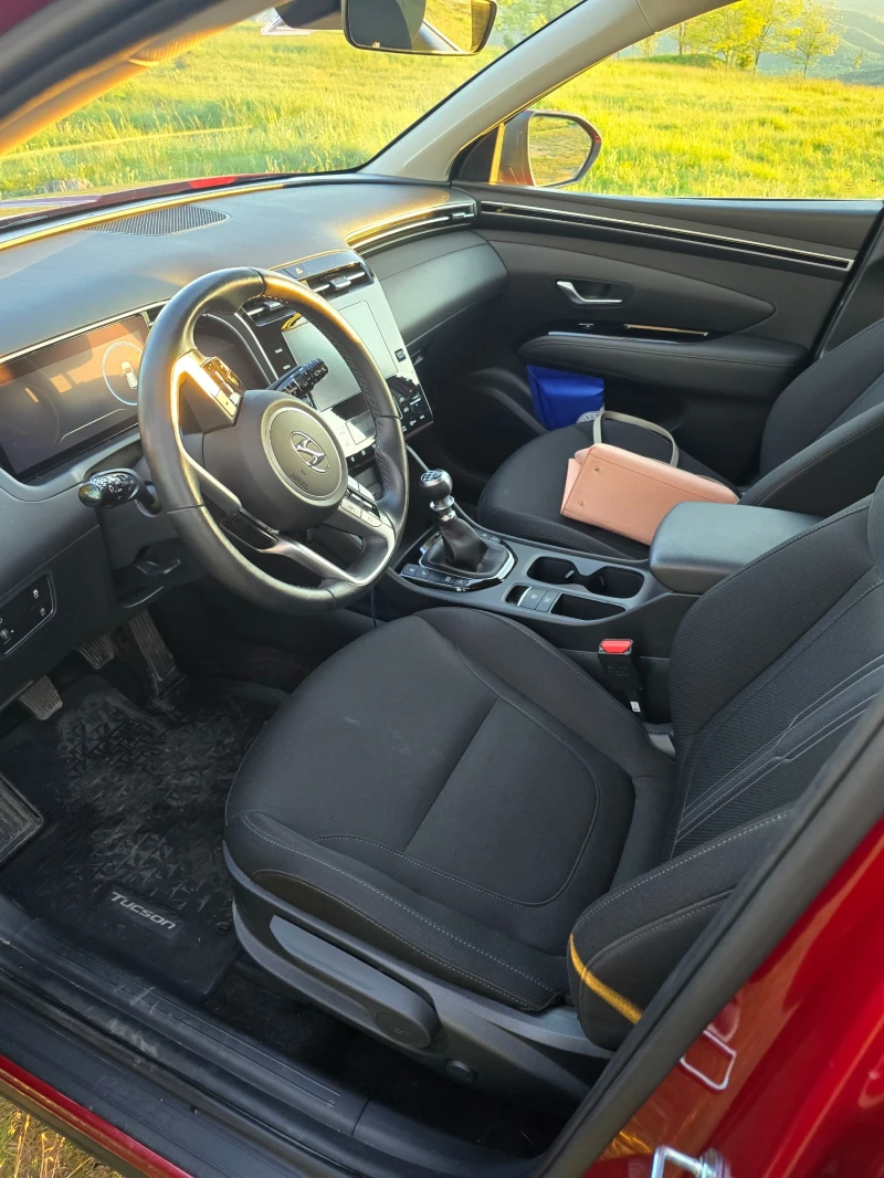 Hyundai Tucson, снимка 10 - Автомобили и джипове - 52463582