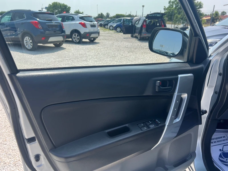 Daihatsu Terios 1.3i бензин-газ, снимка 7 - Автомобили и джипове - 50638446