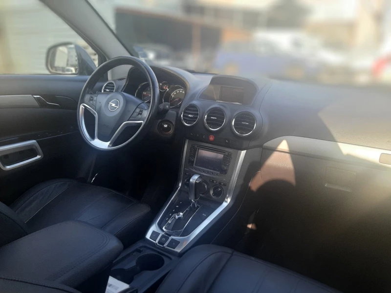 Opel Antara, снимка 16 - Автомобили и джипове - 50976550